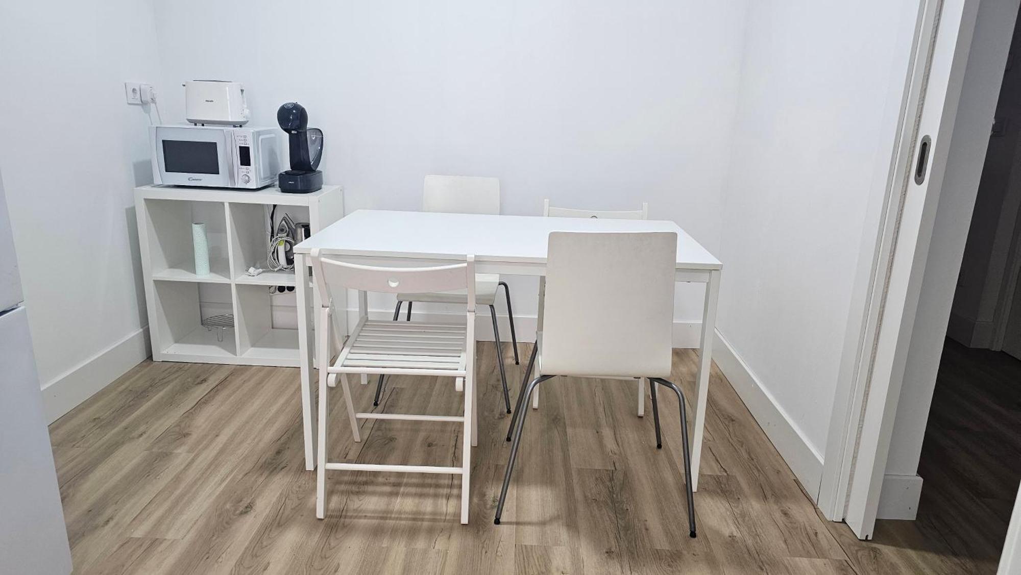 Apartamentos En El Centro - Plaza De Amboage - Wifi Ферол Екстериор снимка